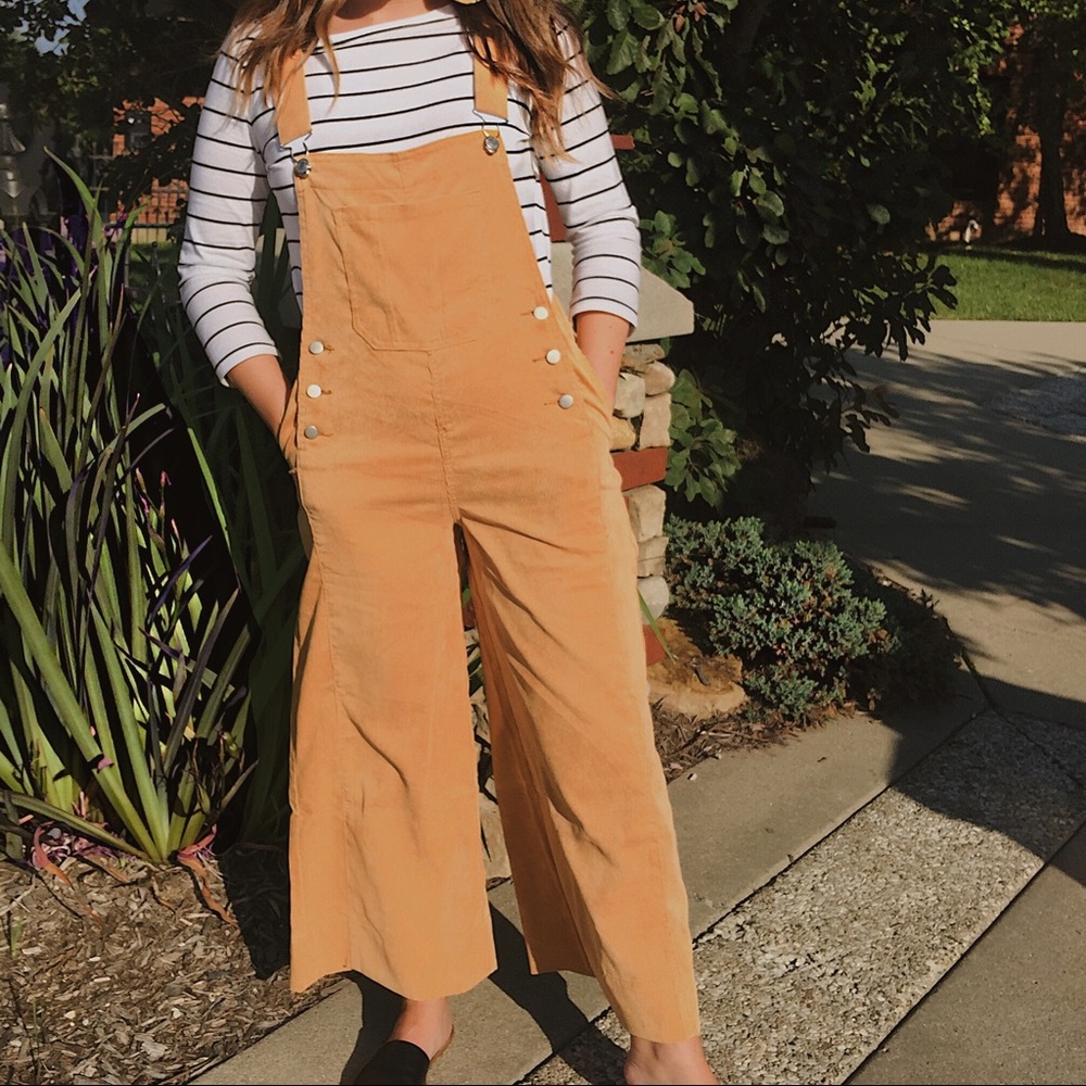 Moda B Marigold Cord Overalls | size small